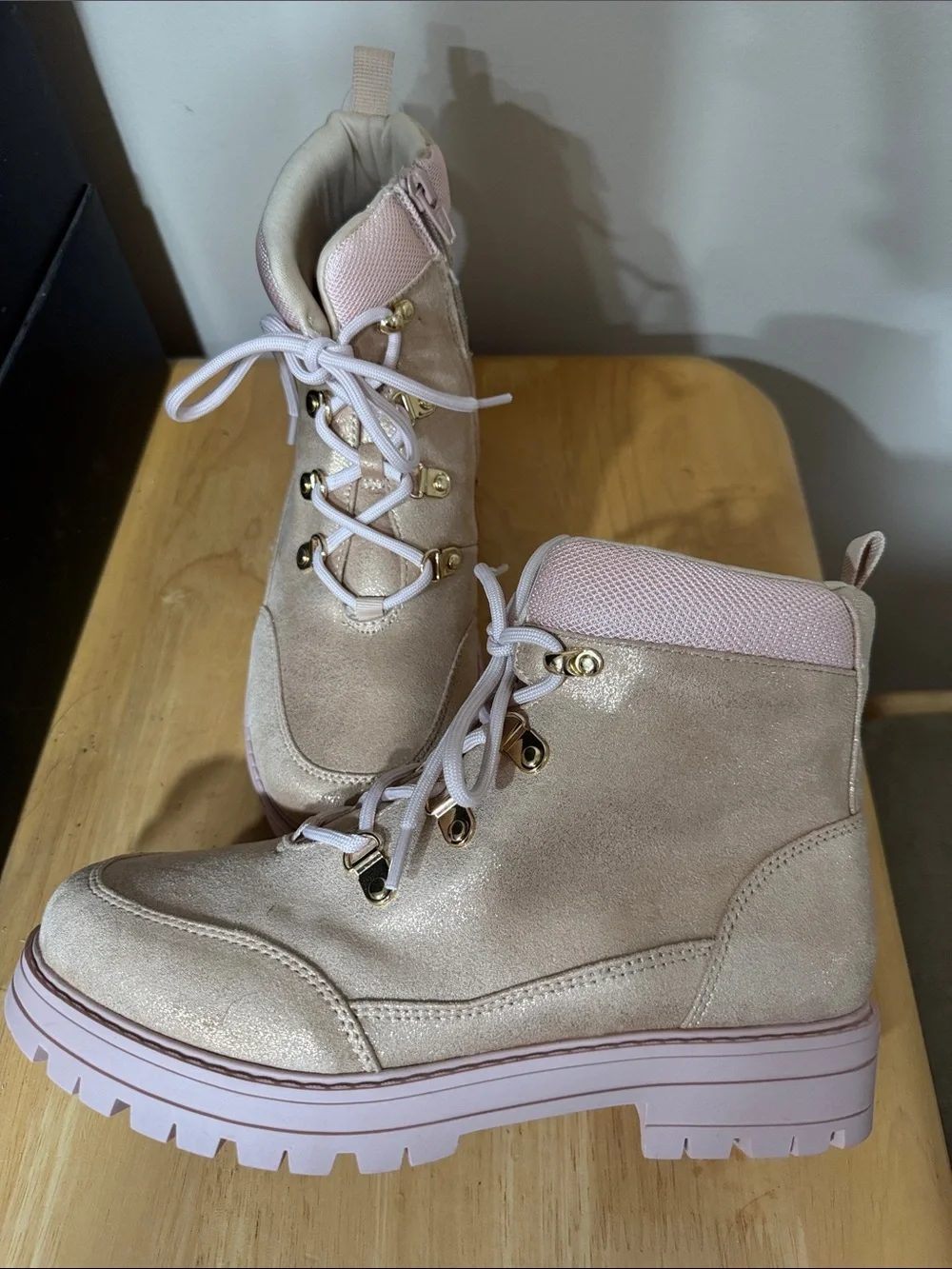 Kohl's Beige and Light Pink Platform Lace-Up Kids Boots